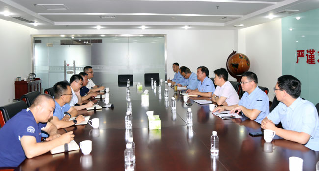 鄭州海關(guān)企管稽查處處長賀方、洛陽海關(guān)關(guān)長郭學(xué)良等到萬基控股集團(tuán)調(diào)研