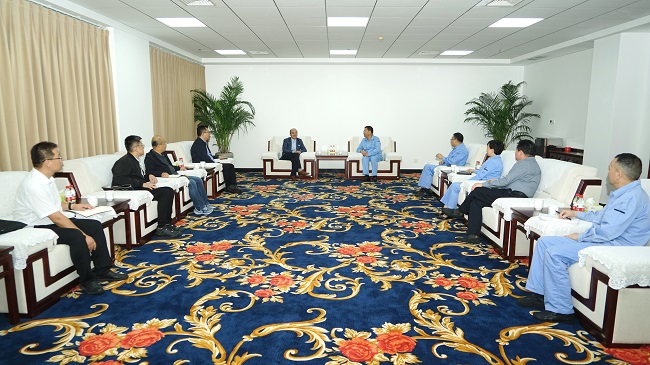 中鋁寧夏能源集團黨委書記、董事長丁吉林一行到萬基控股集團調(diào)研