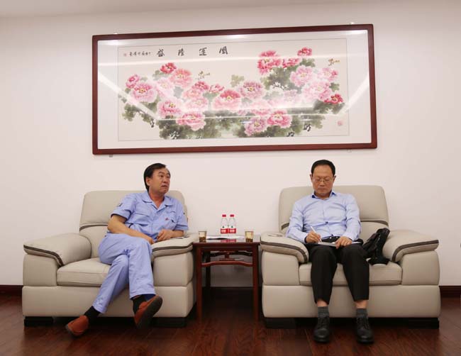 中國機械工業(yè)集團河南分公司黨委書記、總經(jīng)理郭春陽一行到公司交流訪談